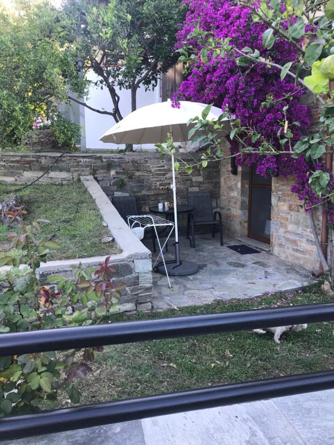 Margis Studio Xinovrisi Exterior photo